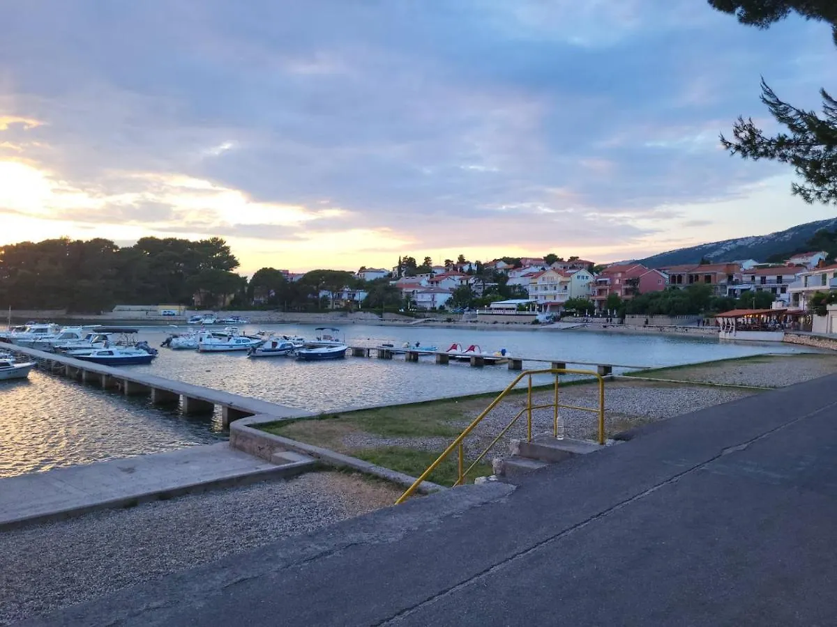 Apartman Padova Banjol 0*,