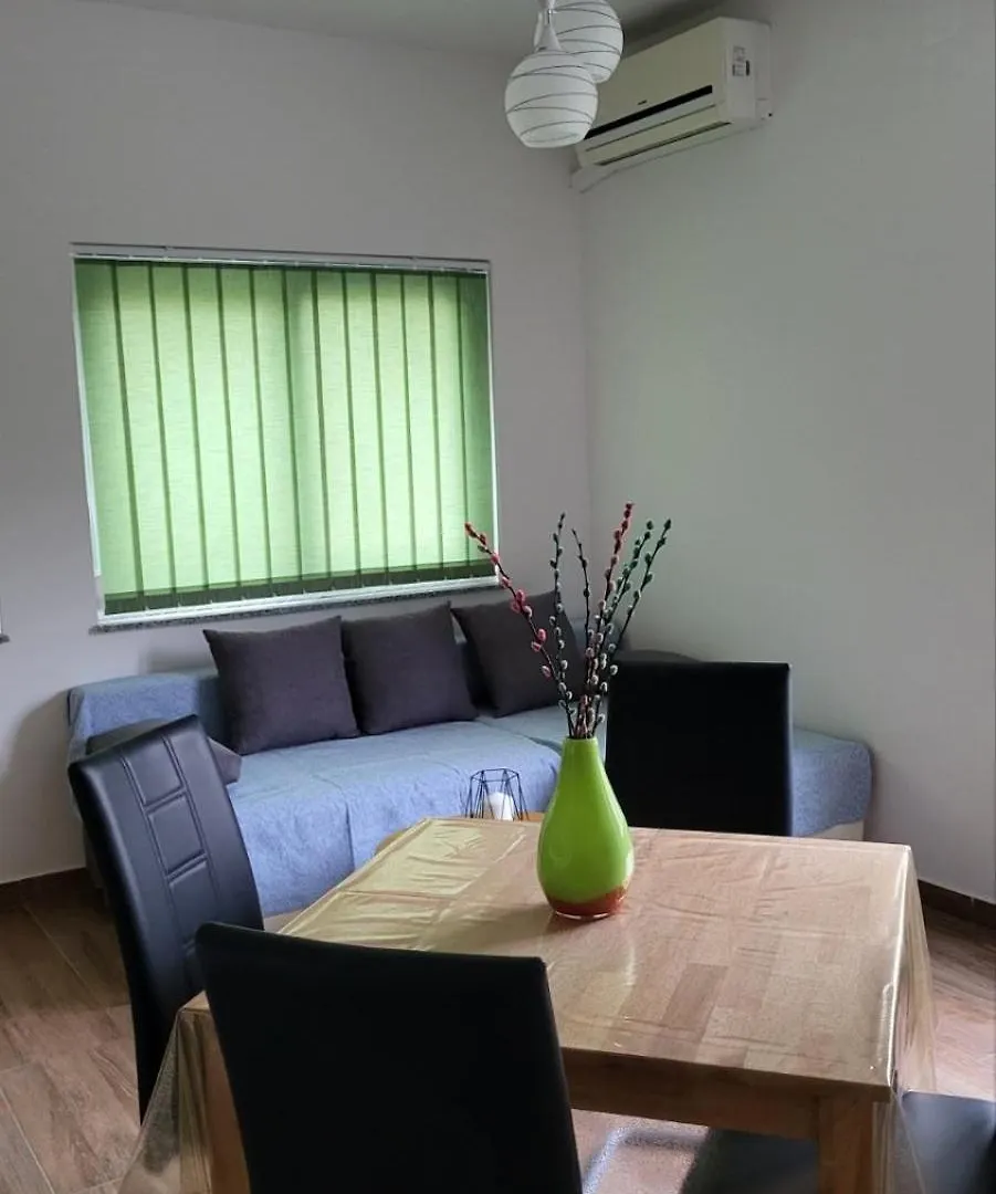 Apartman Padova Banjol 0*,  Croatia