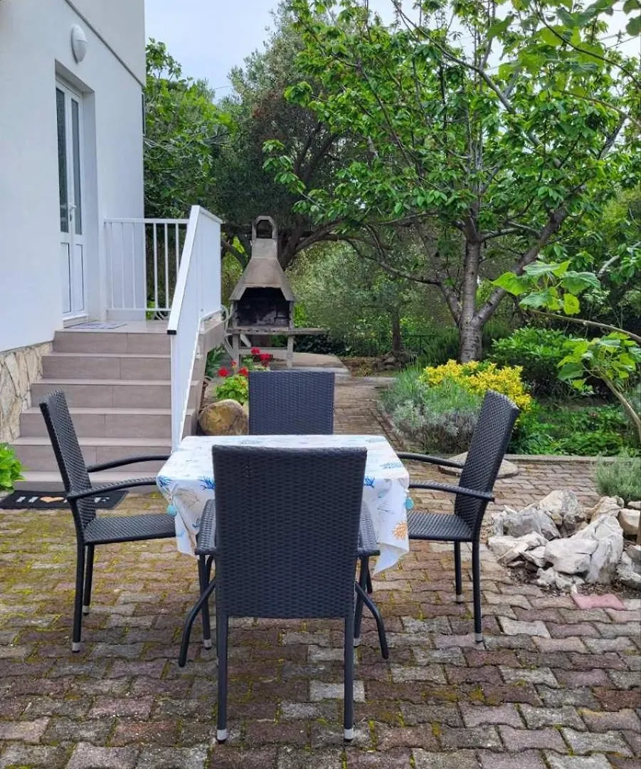Apartment Apartman Padova Banjol Croatia